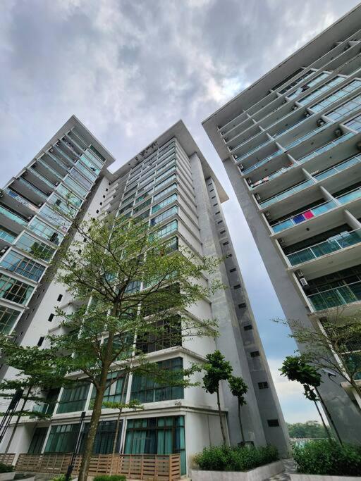 2-4 Pax Spacious Living @ Mount Austin, Jb #02 Johor Bahru Kültér fotó